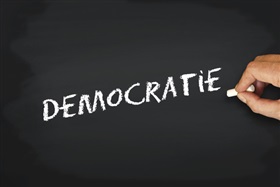 Kritische blik: Wankelt de lokale democratie?